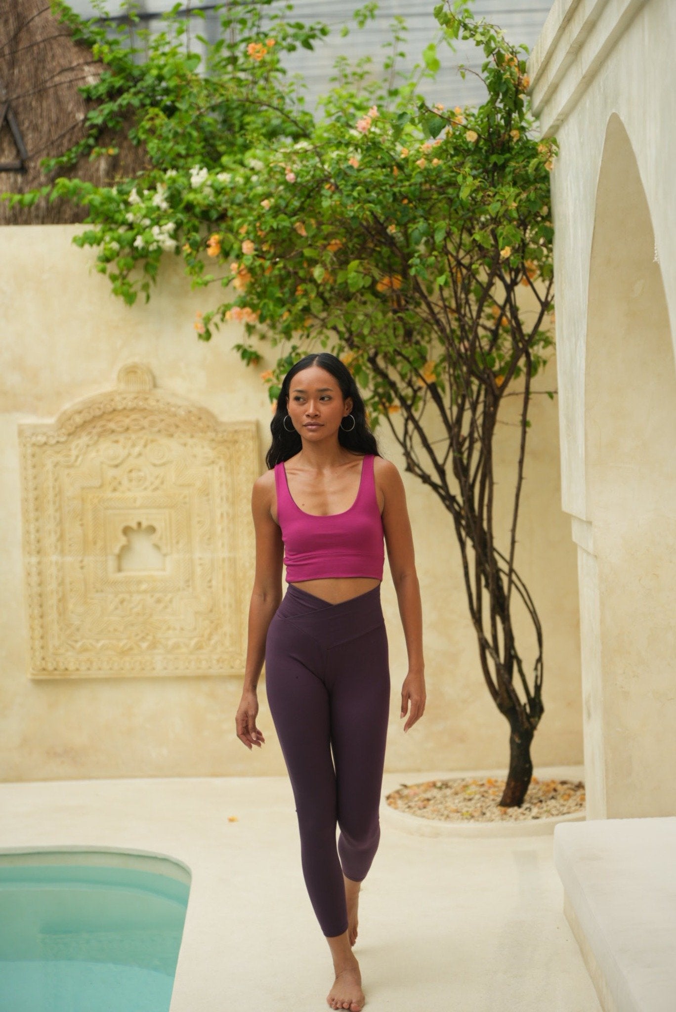 Nachhaltige Yogahose Damen in Pflaumenton – Soul Collection